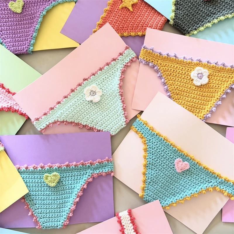 Handmade Crochet Underwear Bookmark 🩲✨ – Cute & Creative Gift 🎁（Finished Product）